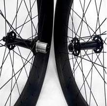 Load image into Gallery viewer, DCB 26er or 27.5 Carbon Fat Bike Wheels with Novatec Hubs